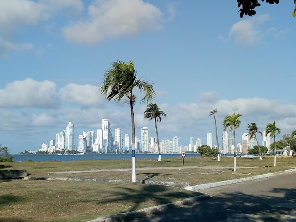 Edificio de Comando ENAP · Cartagena de Indias