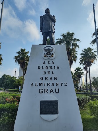 Monumento Almirante Miguel Grau Seminario · Cartagena de Indias